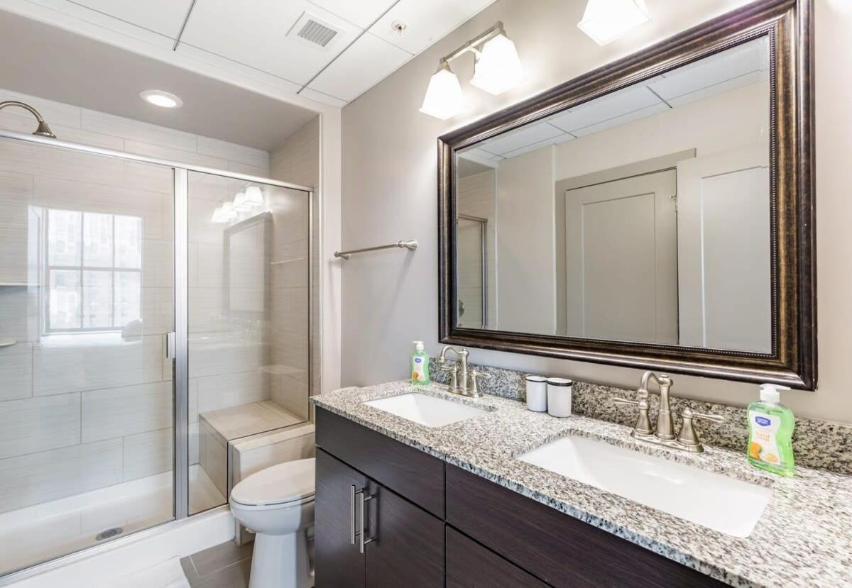 2Br Luxury Apartment With Rooftop Deck & Pool Baltimore Bagian luar foto