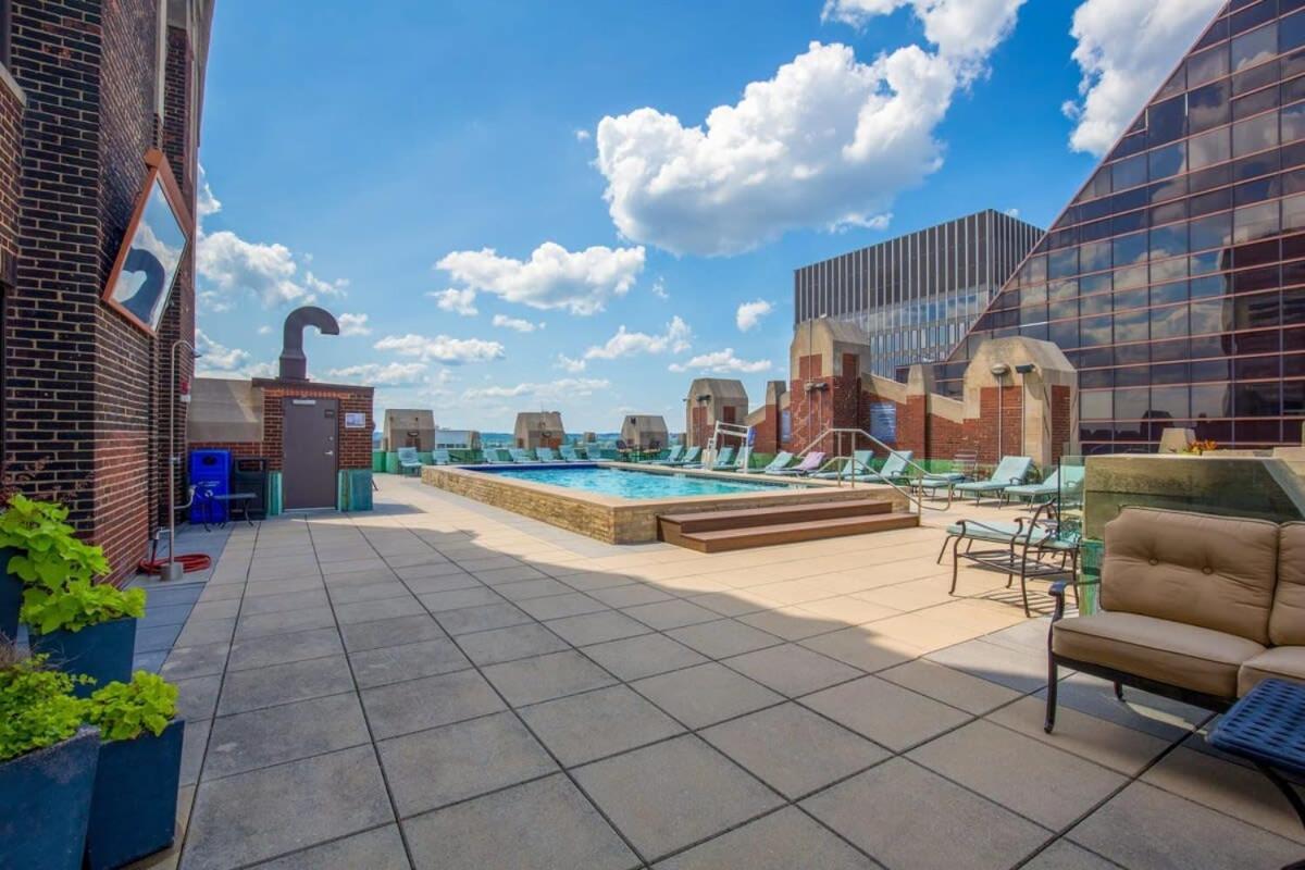 2Br Luxury Apartment With Rooftop Deck & Pool Baltimore Bagian luar foto